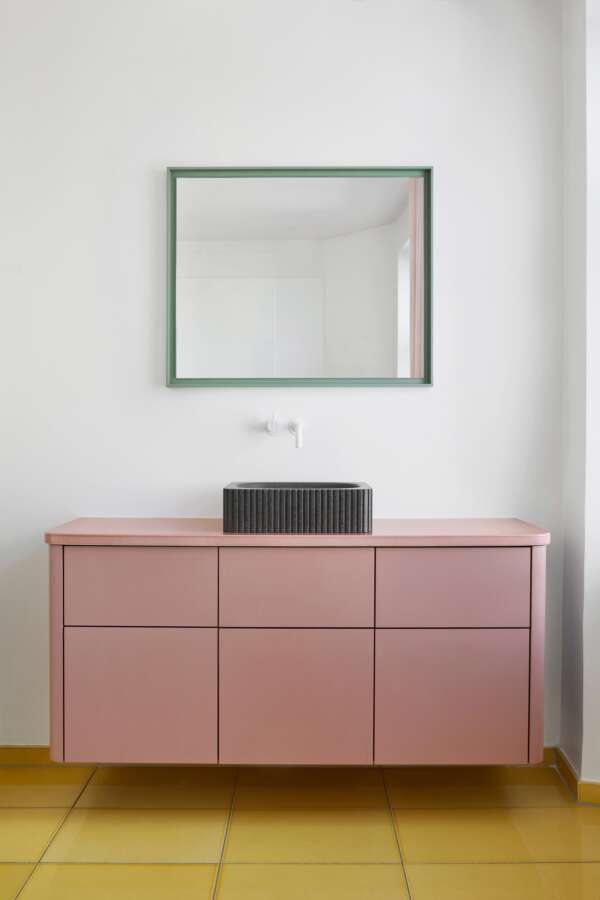 Bespoke peach pink Cristalli