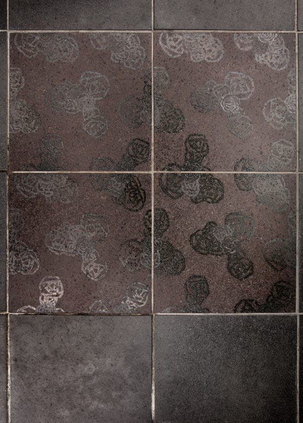 Greenhouse featuring Nuda NU10 & Komon Natura KN10 lava stone tiles in the size 30x30x1 cm